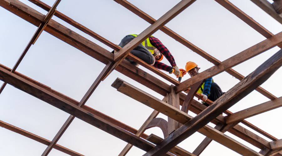 Professional gutter cleaning services in Pauls Valley, OK